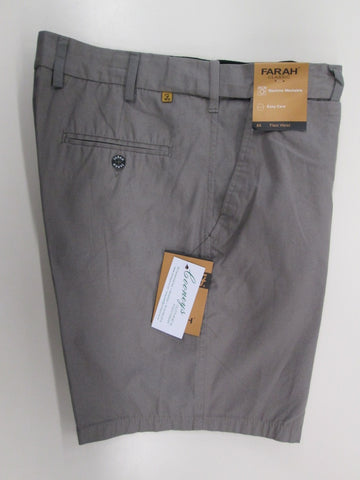 Farah Flexon Short.