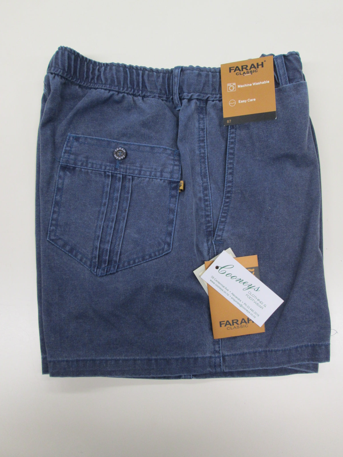 Farah Canvas Elastic Waist Short-