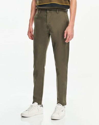 Levi's Chino Standard Tapered