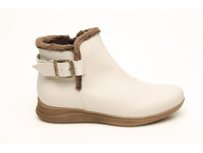 Valerias 2210