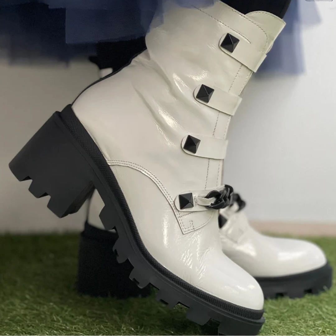 Minx Raider